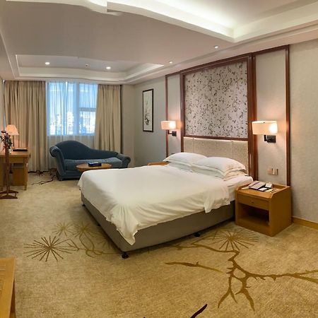 Garden Hotel Shantou Buitenkant foto