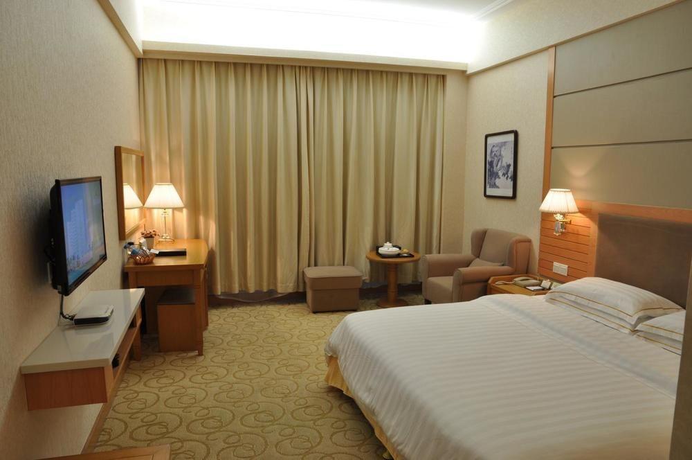 Garden Hotel Shantou Buitenkant foto