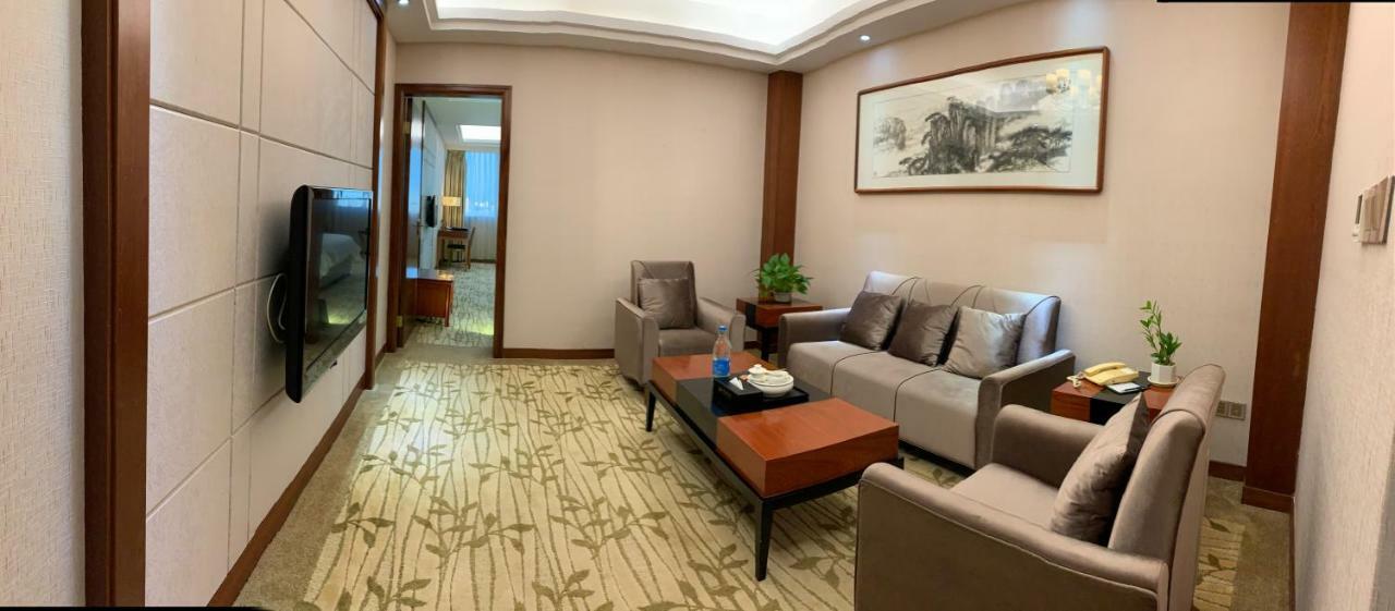 Garden Hotel Shantou Buitenkant foto